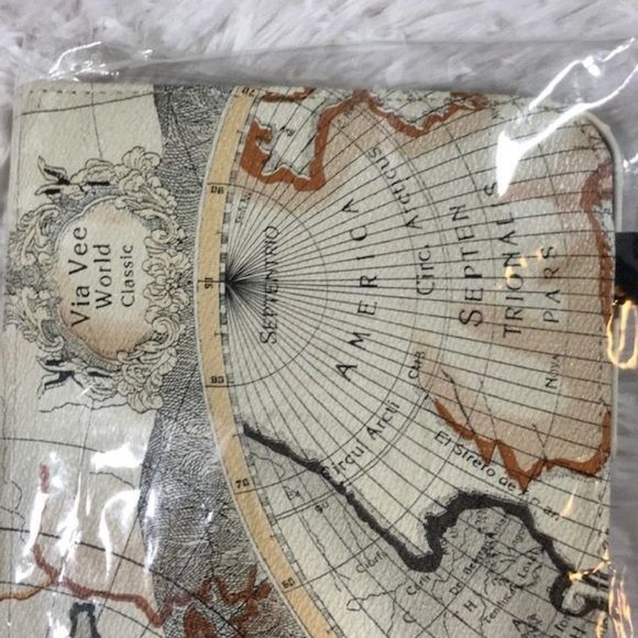 Kindle Fire HD 7 Map 360 Rotating Magnetic Smart Stand Case - Picture 6 of 9